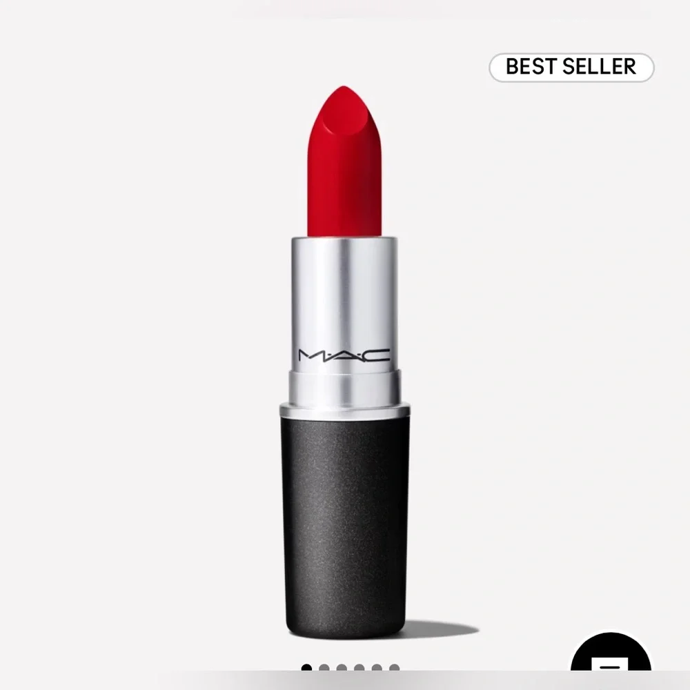 MAC | Retro Matte Lipstick | Ruby Woo
